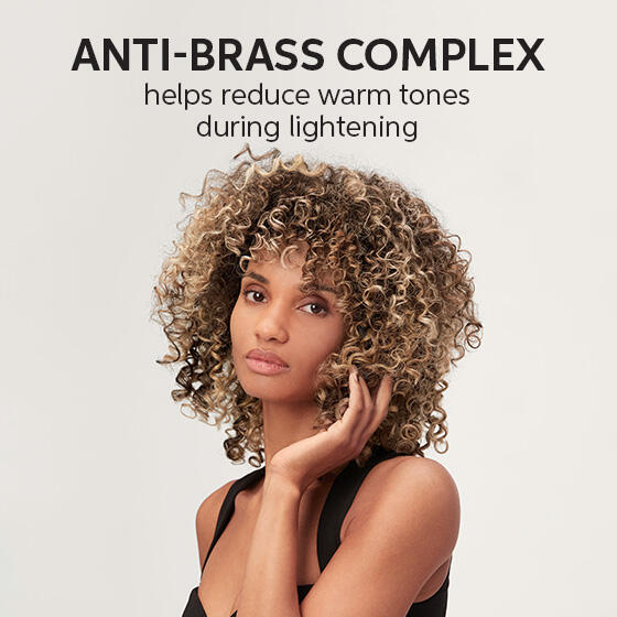 Wella - Blondor Multi Blonde 7 Powder Lightener 800g