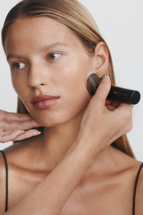 Eye of Horus - Vegan Buffing Brush